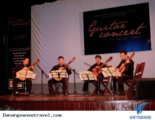 danangchaomungnammoi-Guitar-Concert