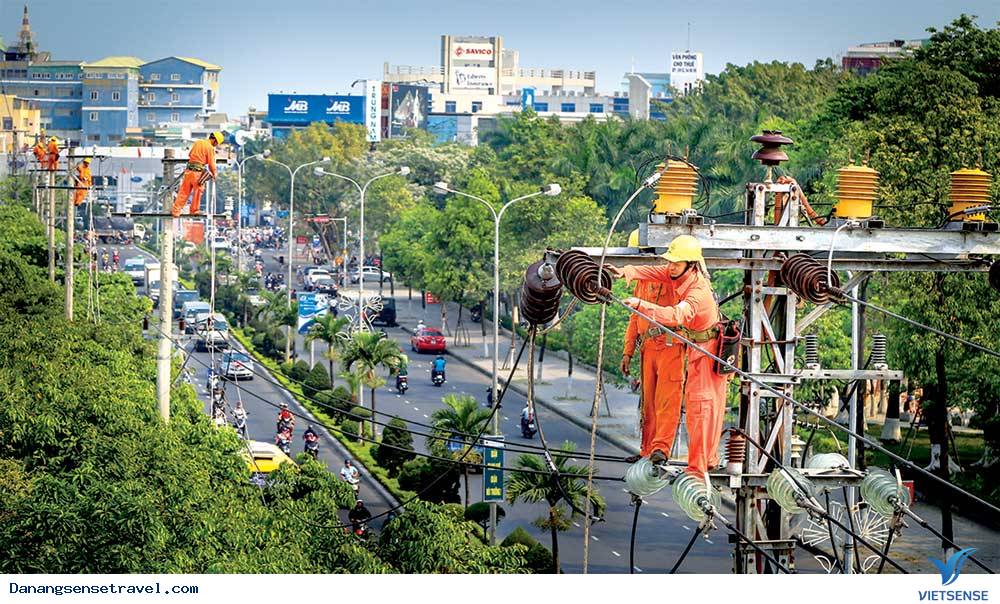 Đà Nẵng đảm bảo điện cho lễ hội pháo hoa Quốc Tế - Ảnh 2 Đà Nẵng đảm bảo điện cho lễ hội pháo hoa Quốc Tế - Ảnh 2