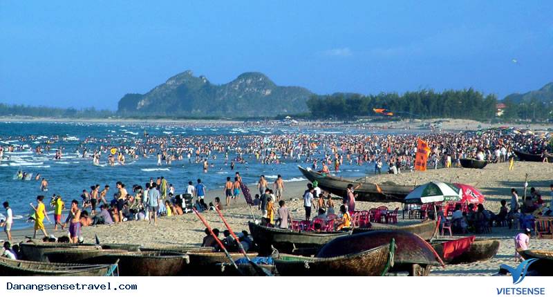 Đà Nẵng đặt camera theo dõi trộm cắp trên bãi biển - Ảnh 1 Đà Nẵng đặt camera theo dõi trộm cắp trên bãi biển - Ảnh 1