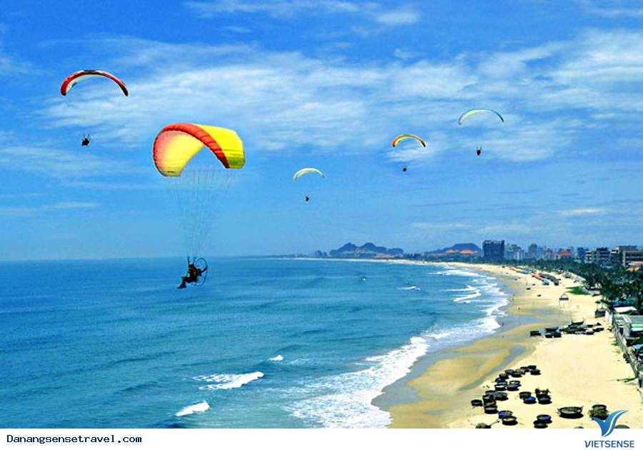 Đà Nẵng đón khách thăm quan mùa cao điểm - Ảnh 3