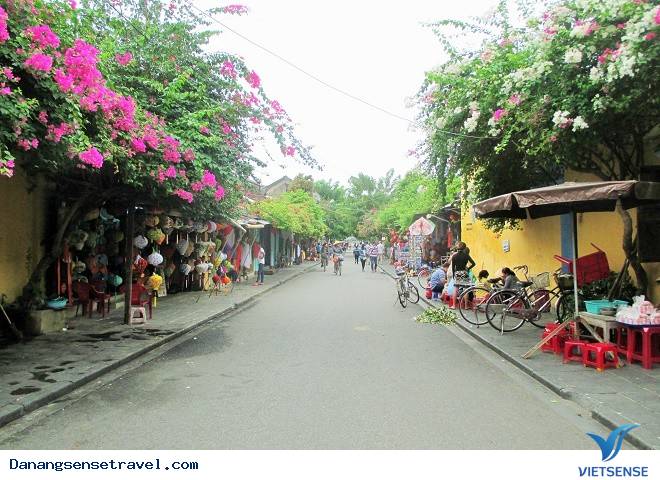 Những ngôi nhà, đền chùa sắc màu sặc sỡ - Ảnh 1 Những ngôi nhà, đền chùa sắc màu sặc sỡ - Ảnh 1