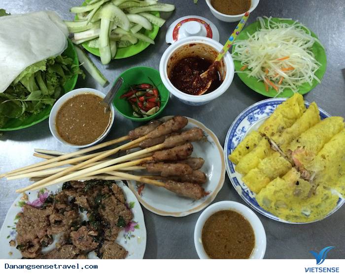 Đà Nẵng quán bánh xèo 30 năm luôn hút khách - Ảnh 3 Đà Nẵng quán bánh xèo 30 năm luôn hút khách - Ảnh 3