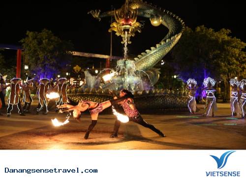 Đêm hội Sắc màu châu Á tại Asia Park Đà Nẵng - Ảnh 3 Đêm hội Sắc màu châu Á tại Asia Park Đà Nẵng - Ảnh 3