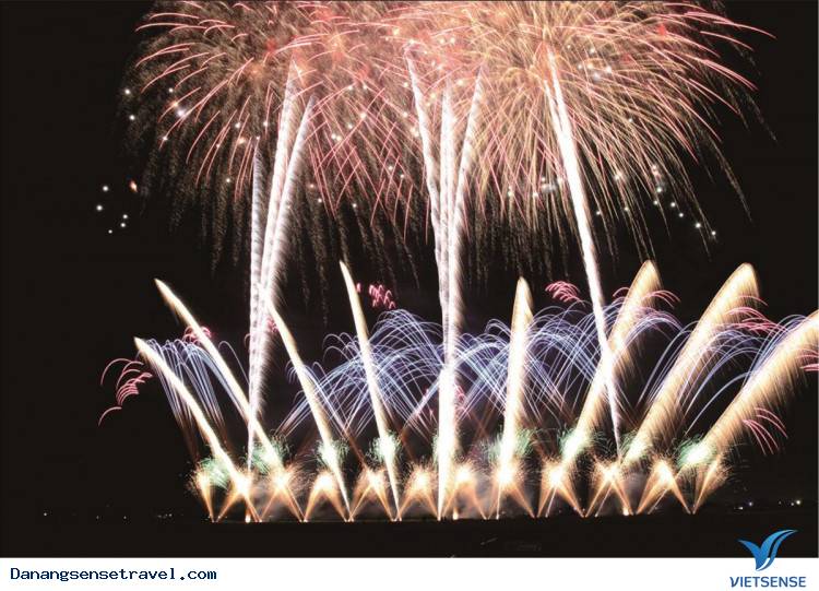 Đêm Thổ DIFF Chờ Nhật Bản- Thụy Sĩ tỏa sáng - Ảnh 2