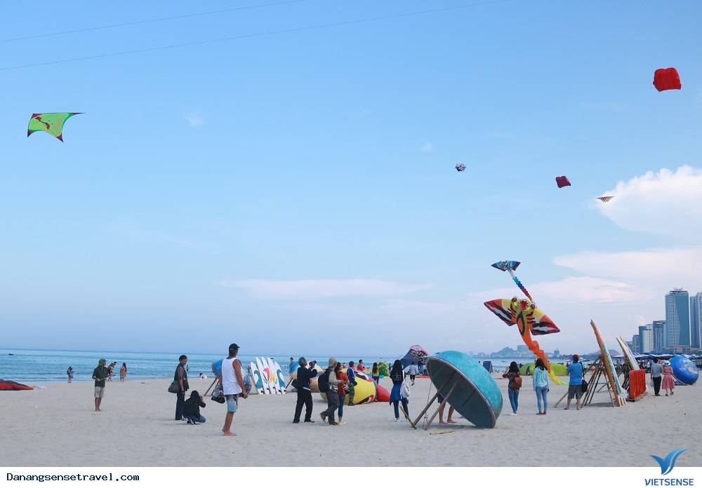 Đến với Mùa thăm quan, nghỉ dưỡng Đà Nẵng từ tháng 4 đến tháng 9 - Ảnh 1 Đến với Mùa thăm quan, nghỉ dưỡng Đà Nẵng từ tháng 4 đến tháng 9 - Ảnh 1