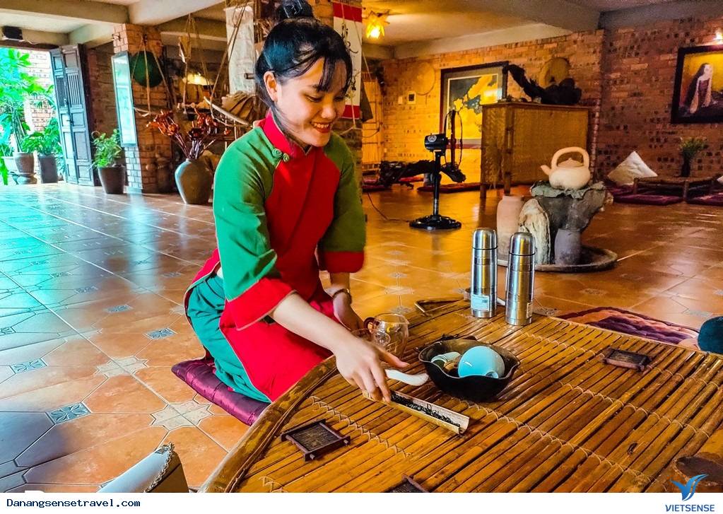 “Đi mòn gót” thưởng thức ẩm thực xứ Huế với 500.000 đồng - Ảnh 5 “Đi mòn gót” thưởng thức ẩm thực xứ Huế với 500.000 đồng - Ảnh 5