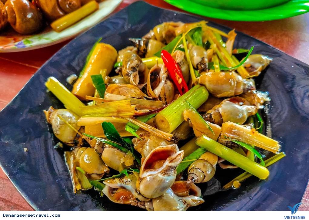 “Đi mòn gót” thưởng thức ẩm thực xứ Huế với 500.000 đồng - Ảnh 2 “Đi mòn gót” thưởng thức ẩm thực xứ Huế với 500.000 đồng - Ảnh 2