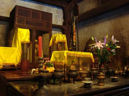 Điện Hòn Chén - Ảnh 2 Điện Hòn Chén - Ảnh 2