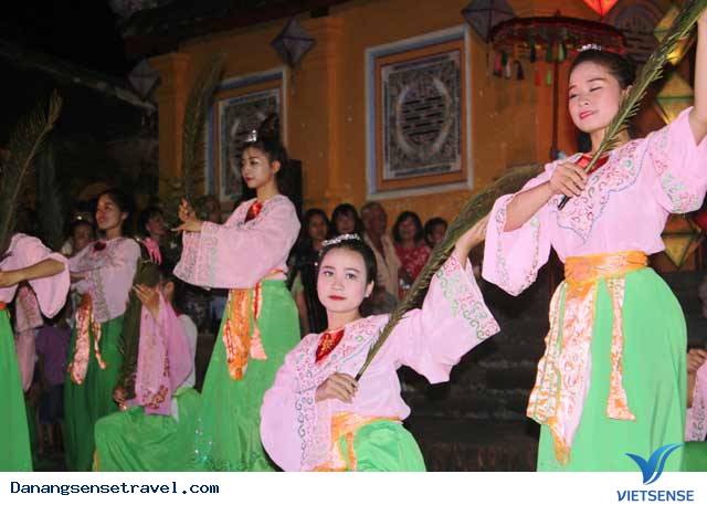hành trình Đà Nẵng - Huế dự đám cưới công chúa trong hoàng cung - Ảnh 3 hành trình Đà Nẵng - Huế dự đám cưới công chúa trong hoàng cung - Ảnh 3