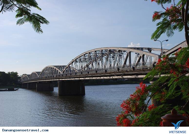 Gợi ý Lịch trình Vivu Đà Nẵng- Huế 4 ngày 3 đêm - Ảnh 2 Gợi ý Lịch trình Vivu Đà Nẵng- Huế 4 ngày 3 đêm - Ảnh 2