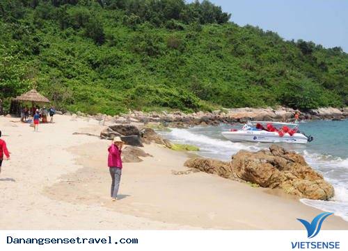 Nét đẹp hoang sơ của bãi biển Sủng Cỏ và cảnh vật xung quanh Nét đẹp hoang sơ của bãi biển Sủng Cỏ và cảnh vật xung quanh