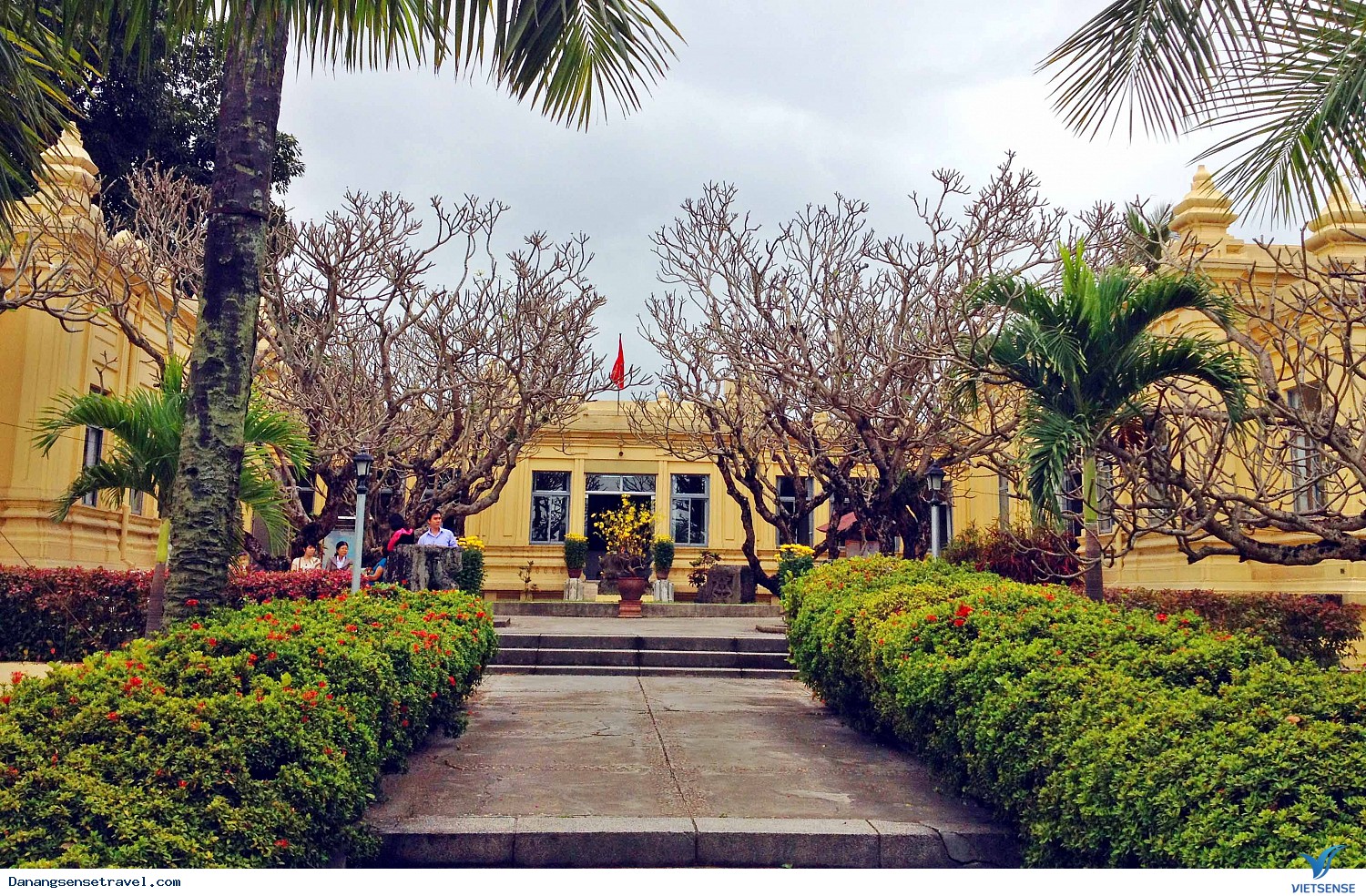 hành trình Đà Nẵng và những điều bạn nên biết - Ảnh 3 hành trình Đà Nẵng và những điều bạn nên biết - Ảnh 3