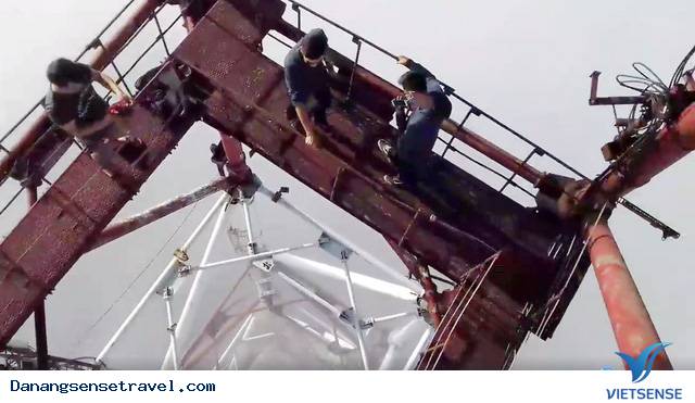 hành trình mạo hiểm trên cột thu phát sóng ở Đà Nẵng - Ảnh 1 hành trình mạo hiểm trên cột thu phát sóng ở Đà Nẵng - Ảnh 1