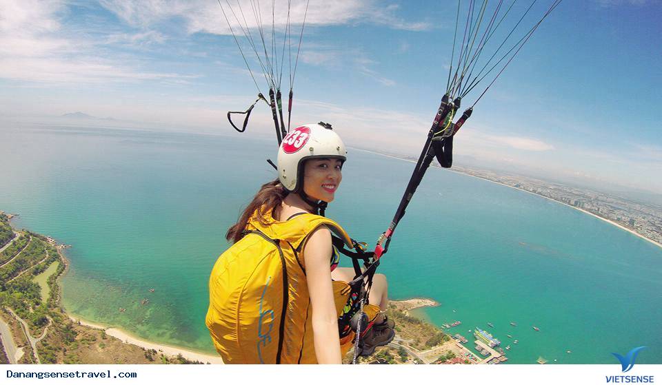 Dù lượn ngắm thành phố Dù lượn ngắm thành phố