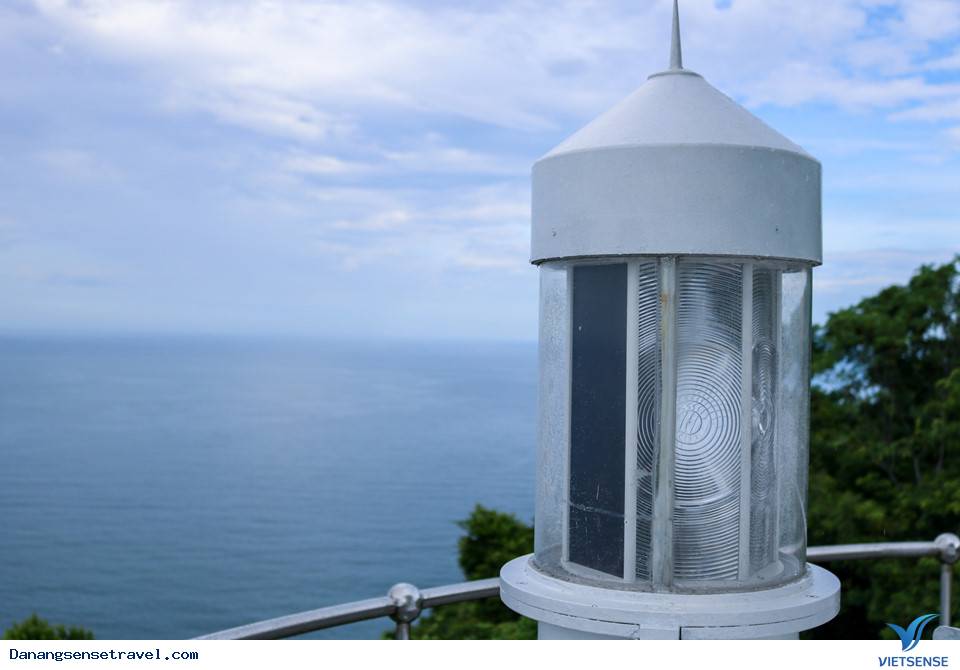 Hải đăng Tiên Sa âm thầm suốt hơn nửa thế kỷ - Ảnh 3 Hải đăng Tiên Sa âm thầm suốt hơn nửa thế kỷ - Ảnh 3