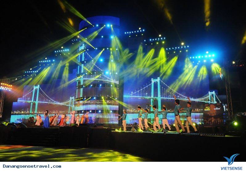 Hội An tổ chức lễ hội ánh sáng dịp Tết - Ảnh 1 Hội An tổ chức lễ hội ánh sáng dịp Tết - Ảnh 1