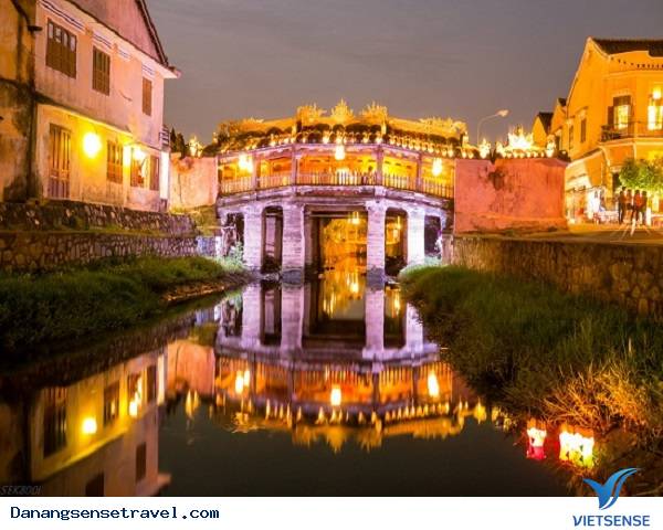 Hội An tổ chức nhiều hoạt động chào năm mới - Ảnh 4 Hội An tổ chức nhiều hoạt động chào năm mới - Ảnh 4