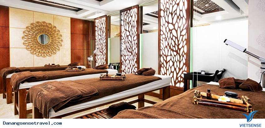 Khách sạn đẳng cấp 4 sao Paris Deli