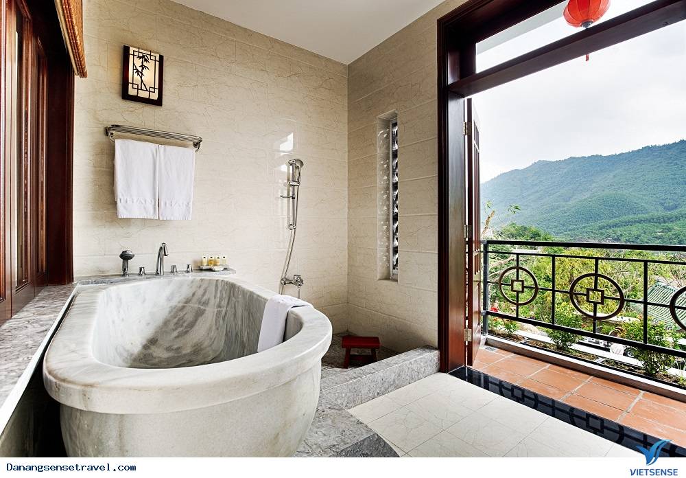 Khách Sạn Ebisu Núi Thần Tài