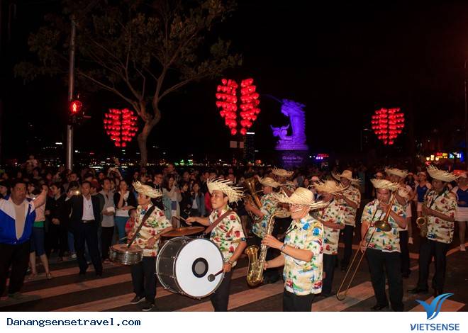 Khám phá vẻ đẹp Của
 Đà Nẵng trong dịp hè - Ảnh 7