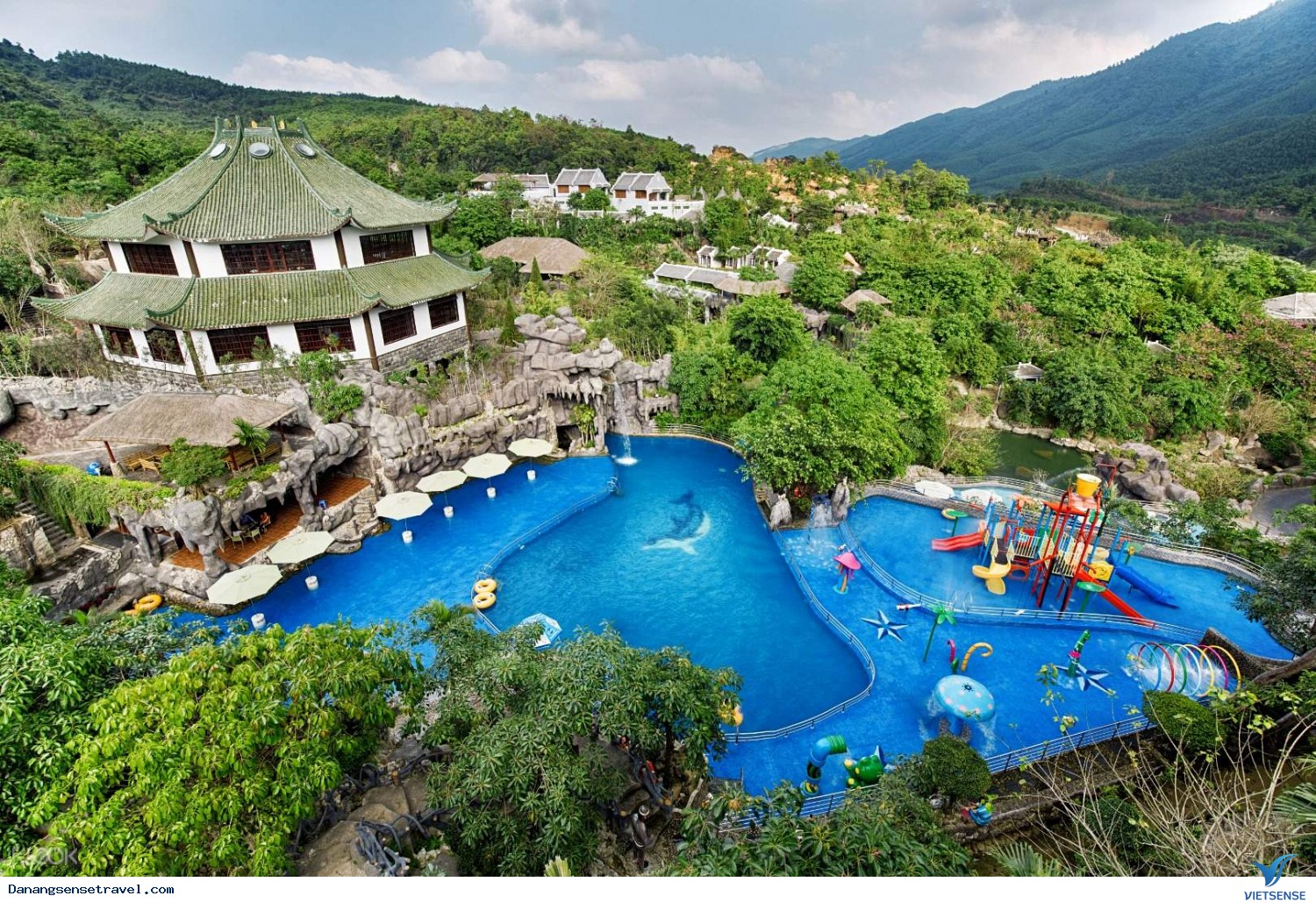 khu thăm quan Núi Thần Tài lọt top 10 điểm đến được yêu thích nhất - Ảnh 1