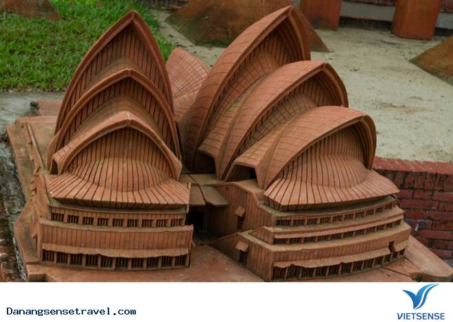 Kỳ quan thế giới thu nhỏ ở công viên đất nung Thanh Hà - Ảnh 4 Kỳ quan thế giới thu nhỏ ở công viên đất nung Thanh Hà - Ảnh 4