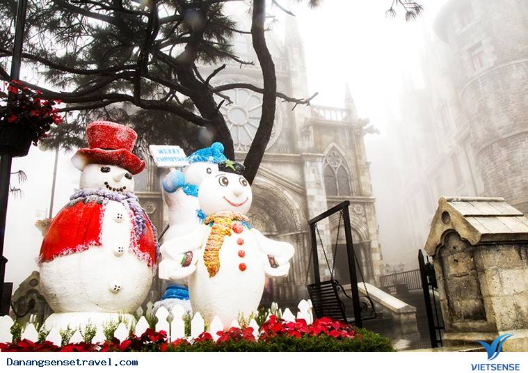 Ngôi làng phủ đầy tuyết trắng - Ảnh 1 Ngôi làng phủ đầy tuyết trắng - Ảnh 1