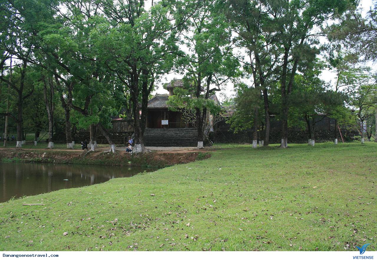 Lăng Đồng Khánh - Ảnh 2