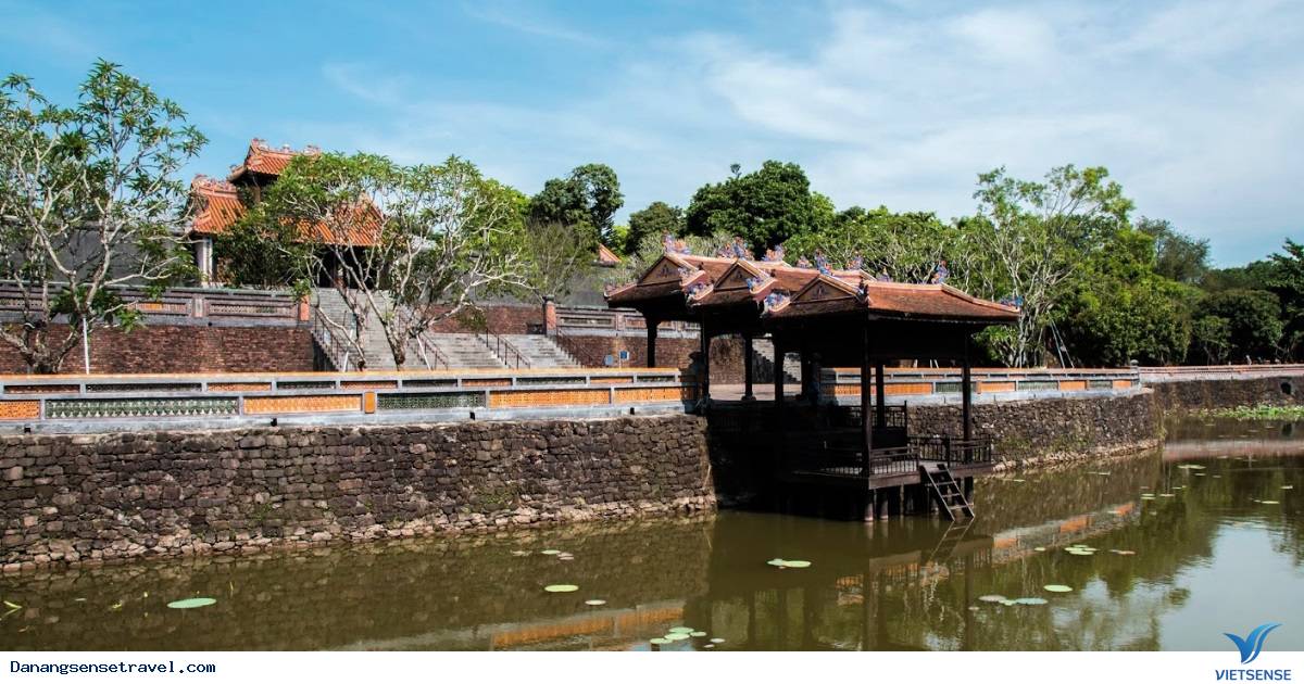 Lăng Tự Đức - Ảnh 6 Lăng Tự Đức - Ảnh 6