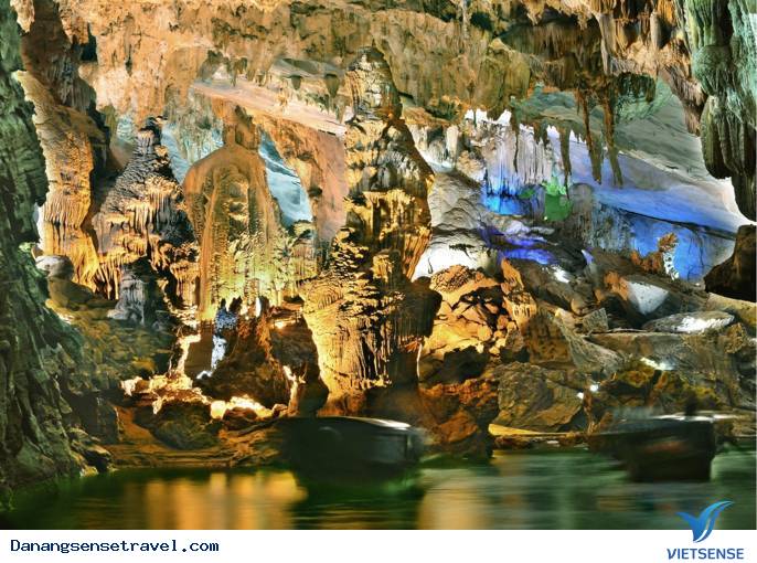 khách thăm quan đến Đà Nẵng tăng đột biến - Ảnh 3 khách thăm quan đến Đà Nẵng tăng đột biến - Ảnh 3