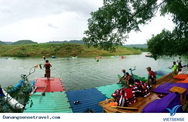 Nhảy chim nước trên sông Chày -Động Phong Nha - Ảnh 1 Nhảy chim nước trên sông Chày -Động Phong Nha - Ảnh 1