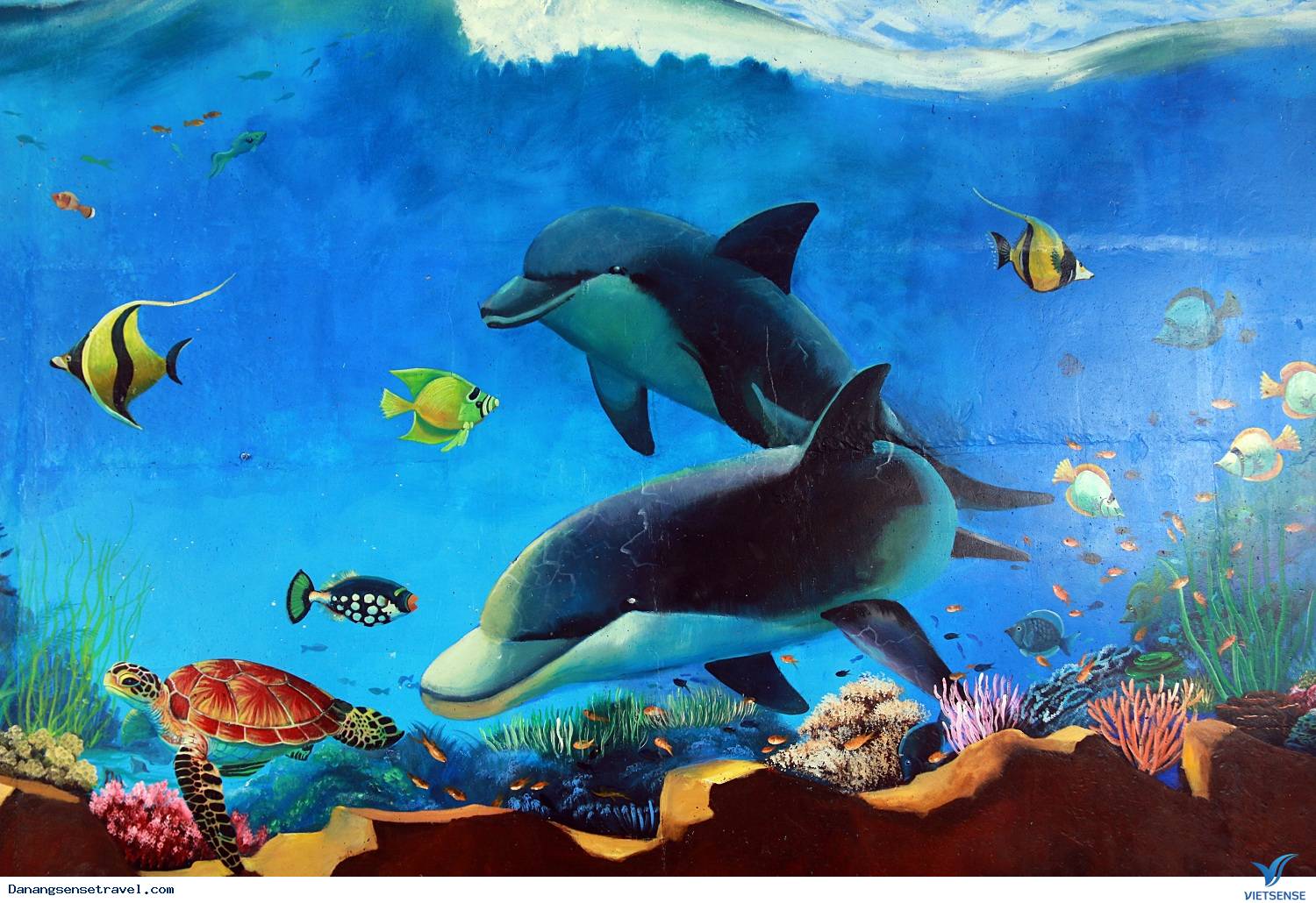 Những bức tranh 3D dưới gầm cầu Rồng Đà Nẵng - Ảnh 5 Những bức tranh 3D dưới gầm cầu Rồng Đà Nẵng - Ảnh 5