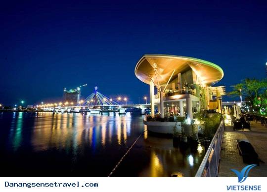 Những điểm hẹn hò thơ mộng ven sông Hàn - Ảnh 1 Những điểm hẹn hò thơ mộng ven sông Hàn - Ảnh 1