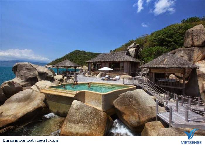 Những khu nghỉ dưỡng đẹp nhất Miền Trung - Ảnh 3 Những khu nghỉ dưỡng đẹp nhất Miền Trung - Ảnh 3