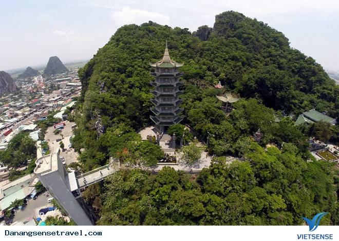 Những ngọn núi vua Minh Mạng ba lần ngự du - Ảnh 1 Những ngọn núi vua Minh Mạng ba lần ngự du - Ảnh 1