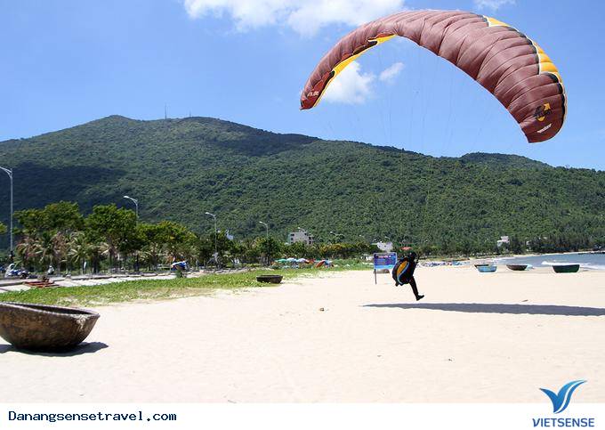 Những phi công tranh tài cuộc thi dù lượn tại Đà Nẵng - Ảnh 6 Những phi công tranh tài cuộc thi dù lượn tại Đà Nẵng - Ảnh 6