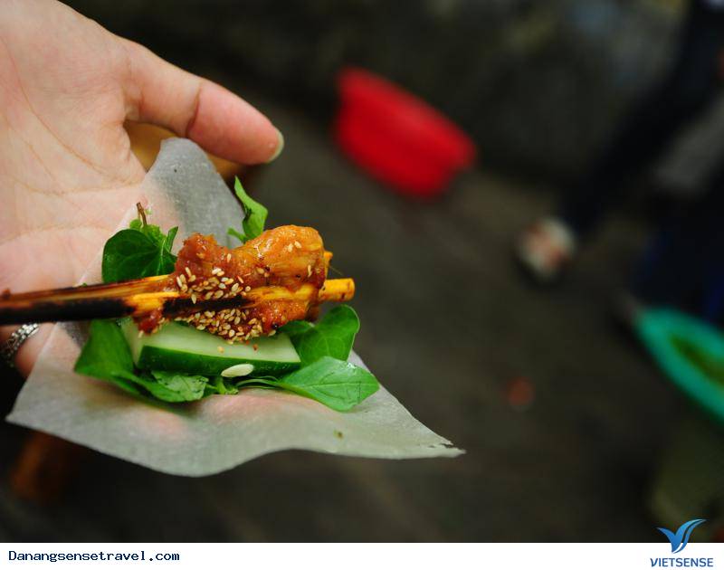 Thả hoa đăng trên sông Hoài ngày rằm