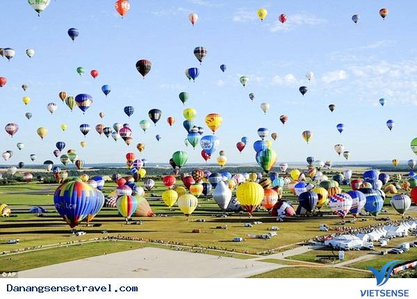 Tết Nguyên Đán Hội An dành cho khách thăm quan nhiều sản phẩm trải nghiệm mới - Ảnh 2 Tết Nguyên Đán Hội An dành cho khách thăm quan nhiều sản phẩm trải nghiệm mới - Ảnh 2