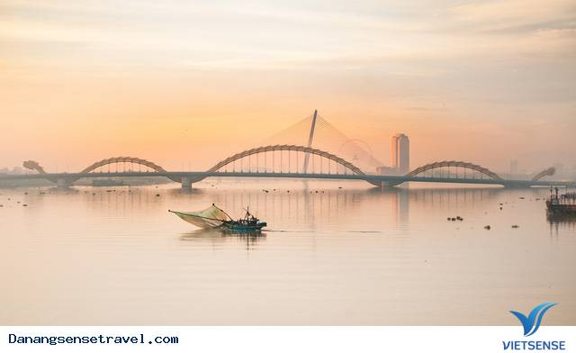 Bức ảnh đầy mộc mạc Sương sớm Hàn Giang - Vương Khả Thịnh Bức ảnh đầy mộc mạc Sương sớm Hàn Giang - Vương Khả Thịnh