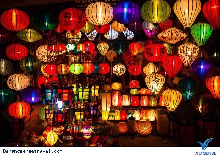 Vẻ đẹp lung linh đêm phố cổ Hội An - Ảnh 9